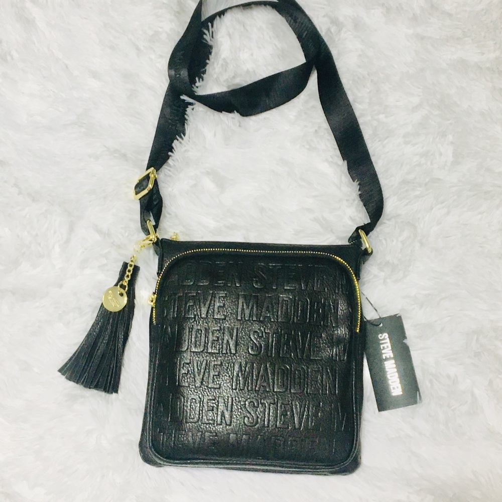 Just in!!! Steve Madden Black Crossbody.
